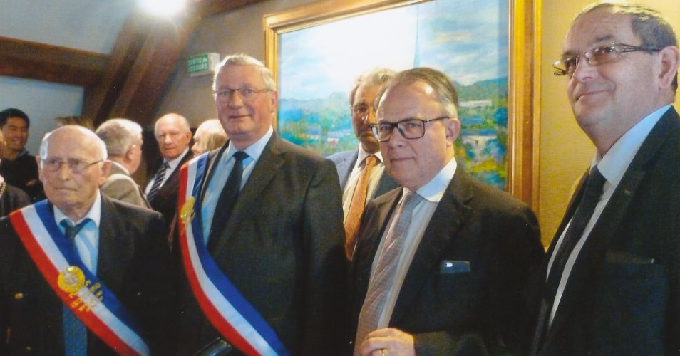 Jean QUESNAY a retrouvé pour un instant son siège à la mairie