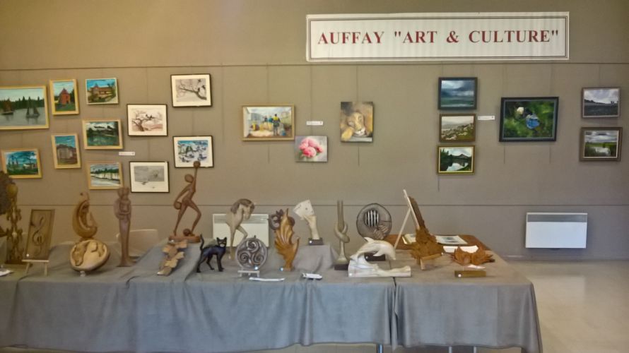 Autres oeuvres dans une autre partie de l'exposition