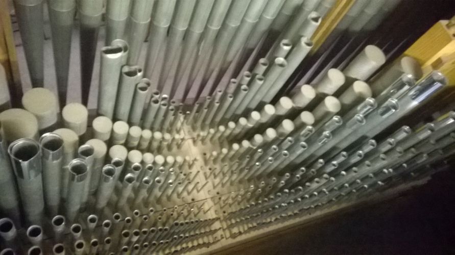 l'intérieur de l'orgue